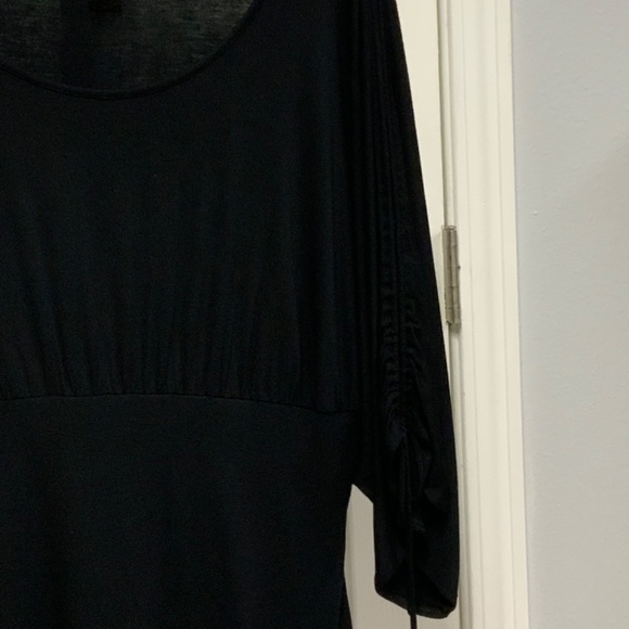 Kenar Black Top with Drawstring Sleeves - Picture 7 of 10